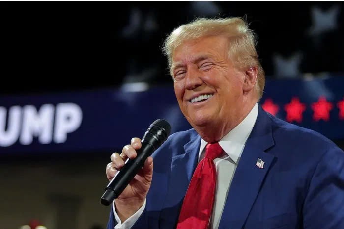 Ukraine ‘dội lửa’ bằng UAV; Ông Trump tuyên bố chỉ Tổng thống ‘có tầm ảnh hưởng’ mới bị bắn Ukraine ‘dội lửa’ bằng UAV; Ông Trump tuyên bố chỉ Tổng thống ‘có tầm ảnh hưởng’ mới bị bắn