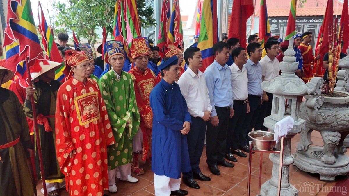 Hải Phòng: Lễ hội chọi trâu Đồ Sơn năm 2024 đậm nét truyền thống người miền biển Hải Phòng: Lễ hội chọi trâu Đồ Sơn năm 2024 đậm nét truyền thống người miền biển