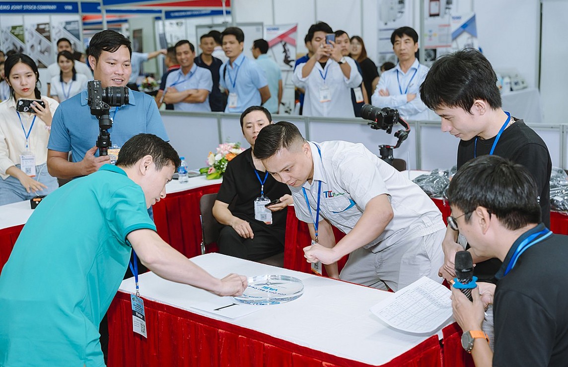 Cuộc thi Con quay Đại chiến VASI 2024 Cuộc thi Con quay Đại chiến VASI 2024