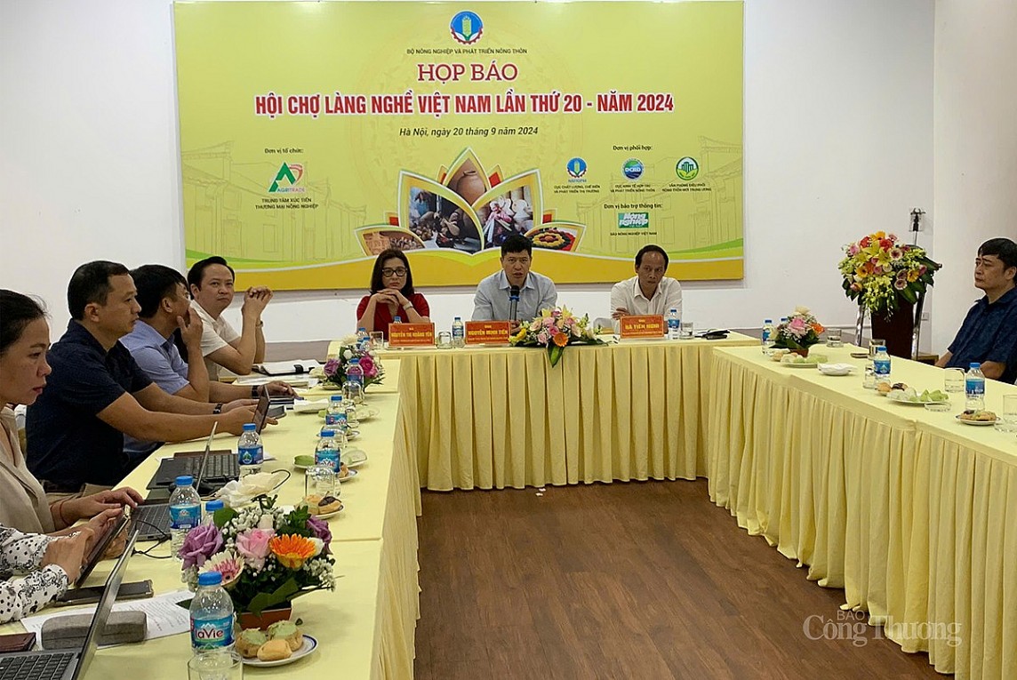 Toàn cảnh Họp báo Toàn cảnh Họp báo