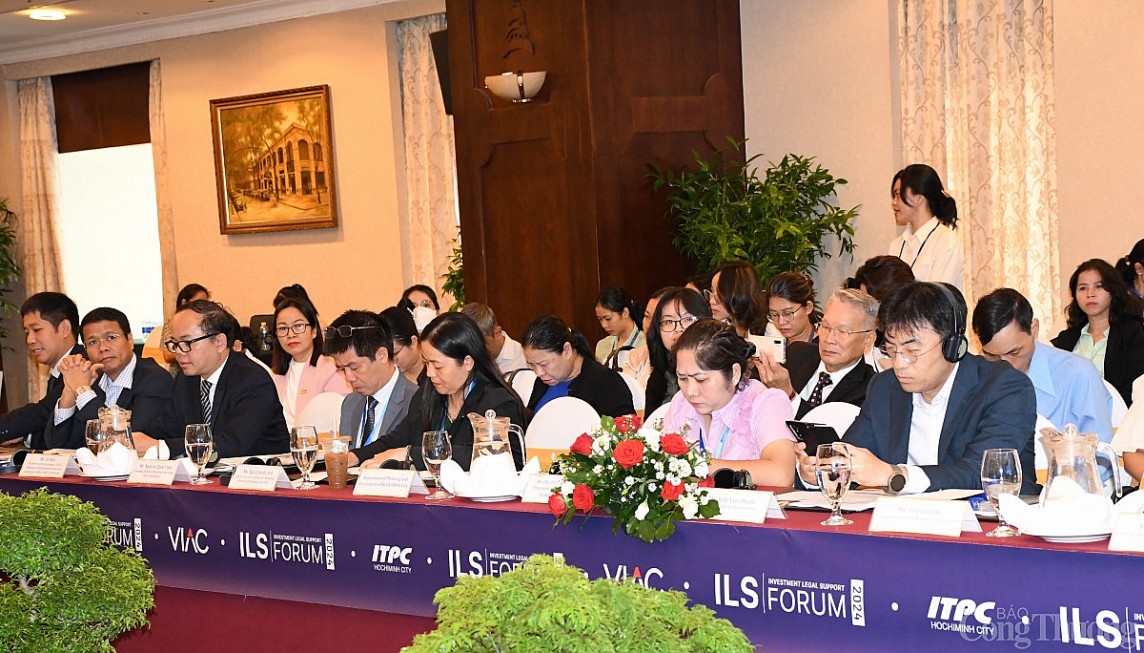 Bàn giải pháp thu hút đầu tư năng lượng tái tạo, thúc đẩy tăng trưởng kinh tế xanh TP. Hồ Chí Minh