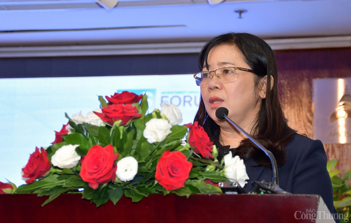 Bàn giải pháp thu hút đầu tư năng lượng tái tạo, thúc đẩy tăng trưởng kinh tế xanh TP. Hồ Chí Minh