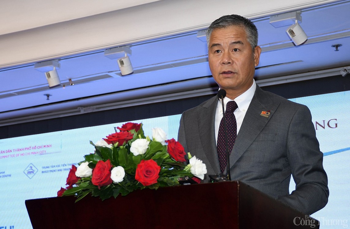 Bàn giải pháp thu hút đầu tư năng lượng tái tạo, thúc đẩy tăng trưởng kinh tế xanh TP. Hồ Chí Minh