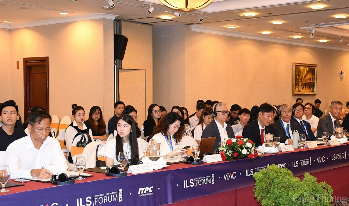 Bàn giải pháp thu hút đầu tư năng lượng tái tạo, thúc đẩy tăng trưởng kinh tế xanh TP. Hồ Chí Minh