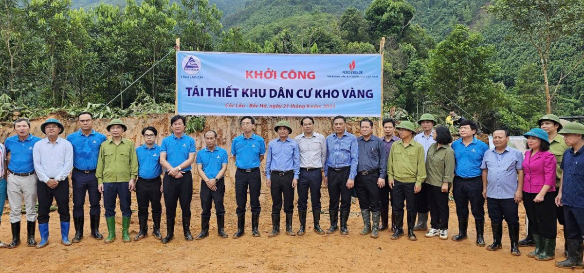 Petrovietnam khởi công, quyết tâm tái thiết khu dân cư thôn Kho Vàng Petrovietnam khởi công, quyết tâm tái thiết khu dân cư thôn Kho Vàng