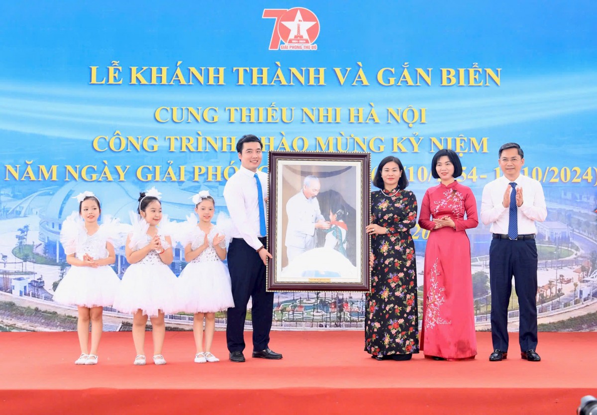 Khánh thành Cung thiếu nhi Hà Nội chào mừng kỷ niệm 70 năm Ngày Giải phóng Thủ đô