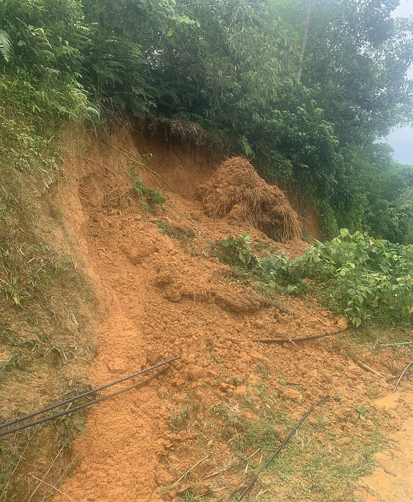 Thanh Hóa: Di dời người dân ra khỏi khu vực nguy cơ sạt lở, lên phương án ứng phó vùng áp thấp Thanh Hóa: Di dời người dân ra khỏi khu vực nguy cơ sạt lở, lên phương án ứng phó vùng áp thấp