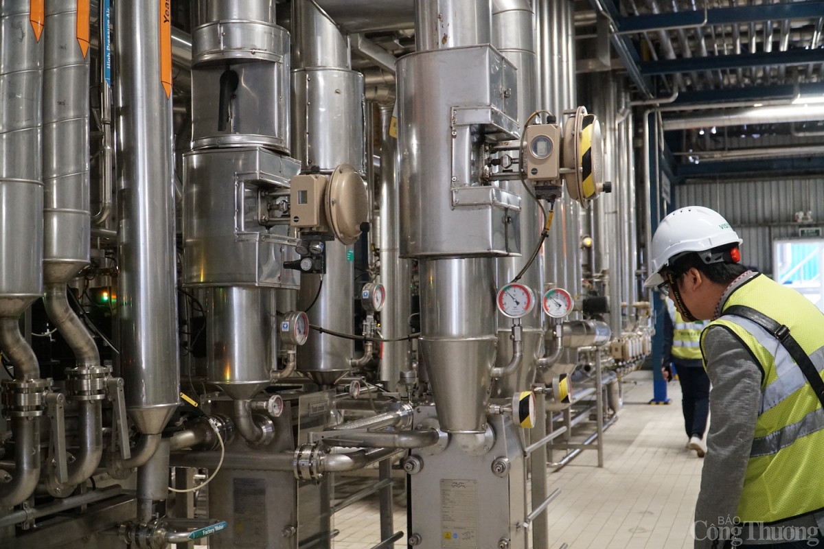 Nhiều ý kiến cho rằng cần có những chế tài mang tính quy định bắt buộc trong sử dụng năng lượng tiết kiệm và hiệu quả Nhiều ý kiến cho rằng cần có những chế tài mang tính quy định bắt buộc trong sử dụng năng lượng tiết kiệm và hiệu quả