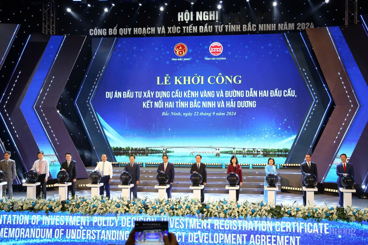 Thủ tướng Chính phủ dự Hội nghị công bố Quy hoạch và Xúc tiến đầu tư tỉnh Bắc Ninh năm 2024 Thủ tướng Chính phủ dự Hội nghị công bố Quy hoạch và Xúc tiến đầu tư tỉnh Bắc Ninh năm 2024