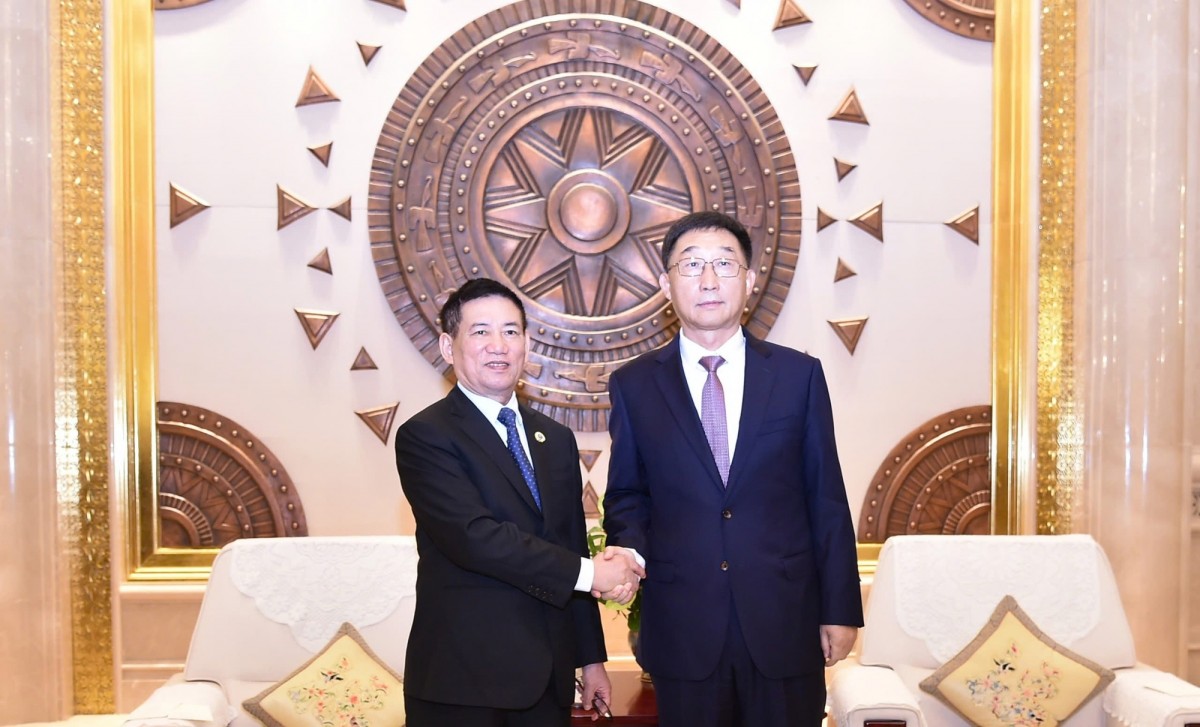 Phó Thủ tướng Hồ Đức Phớc gặp Bí thư Khu ủy Quảng Tây (Trung Quốc) Lưu Ninh - Ảnh: VGP/Trần Mạnh Phó Thủ tướng Hồ Đức Phớc gặp Bí thư Khu ủy Quảng Tây (Trung Quốc) Lưu Ninh - Ảnh: VGP/Trần Mạnh