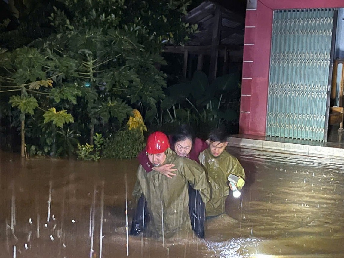 Bảo Thắng: Thiệt hại hơn 300 tỷ đồng, tập trung chăm lo đời sống đồng bào sau mưa bão Bảo Thắng: Thiệt hại hơn 300 tỷ đồng, tập trung chăm lo đời sống đồng bào sau mưa bão