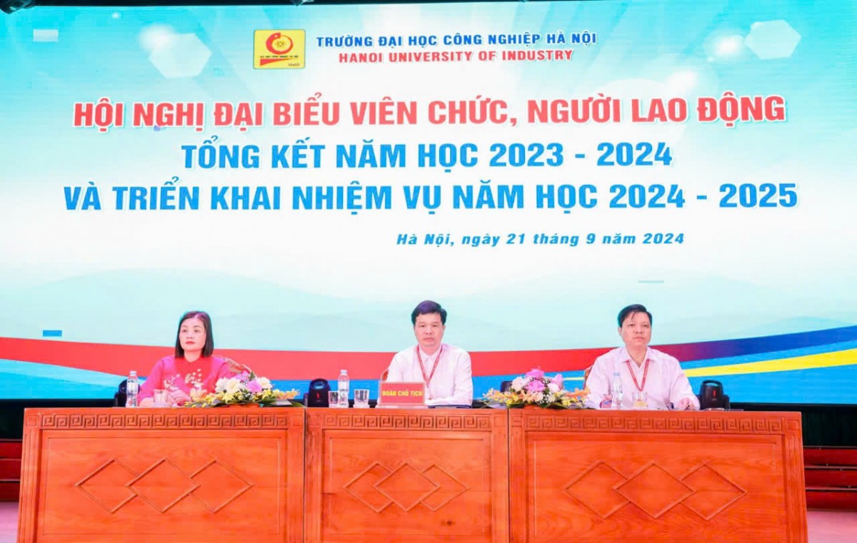 Trường Đại học Công nghiệp Hà Nội: Chuyển đổi số để xây dựng đại học thông minh Trường Đại học Công nghiệp Hà Nội: Chuyển đổi số để xây dựng đại học thông minh