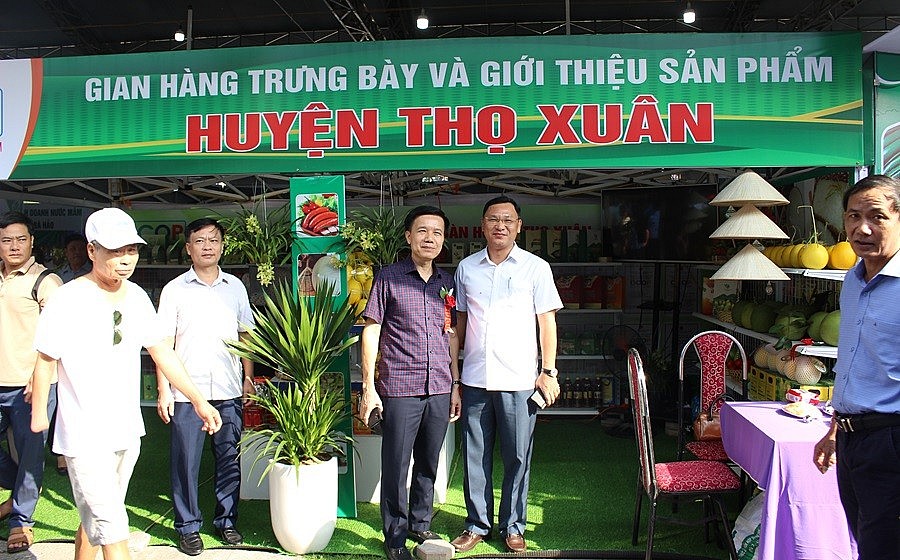 Thanh Hóa có huyện đầu tiên đạt chuẩn nông thôn mới nâng cao Thanh Hóa có huyện đầu tiên đạt chuẩn nông thôn mới nâng cao