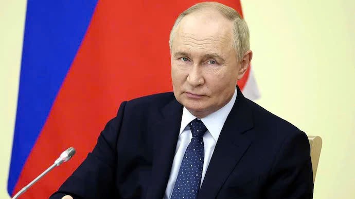 Tổng thống Putin cảnh báo sử dụng vũ khí hạt nhân, nhiều quốc gia ‘đứng ngồi không yên’ Tổng thống Putin cảnh báo sử dụng vũ khí hạt nhân, nhiều quốc gia ‘đứng ngồi không yên’