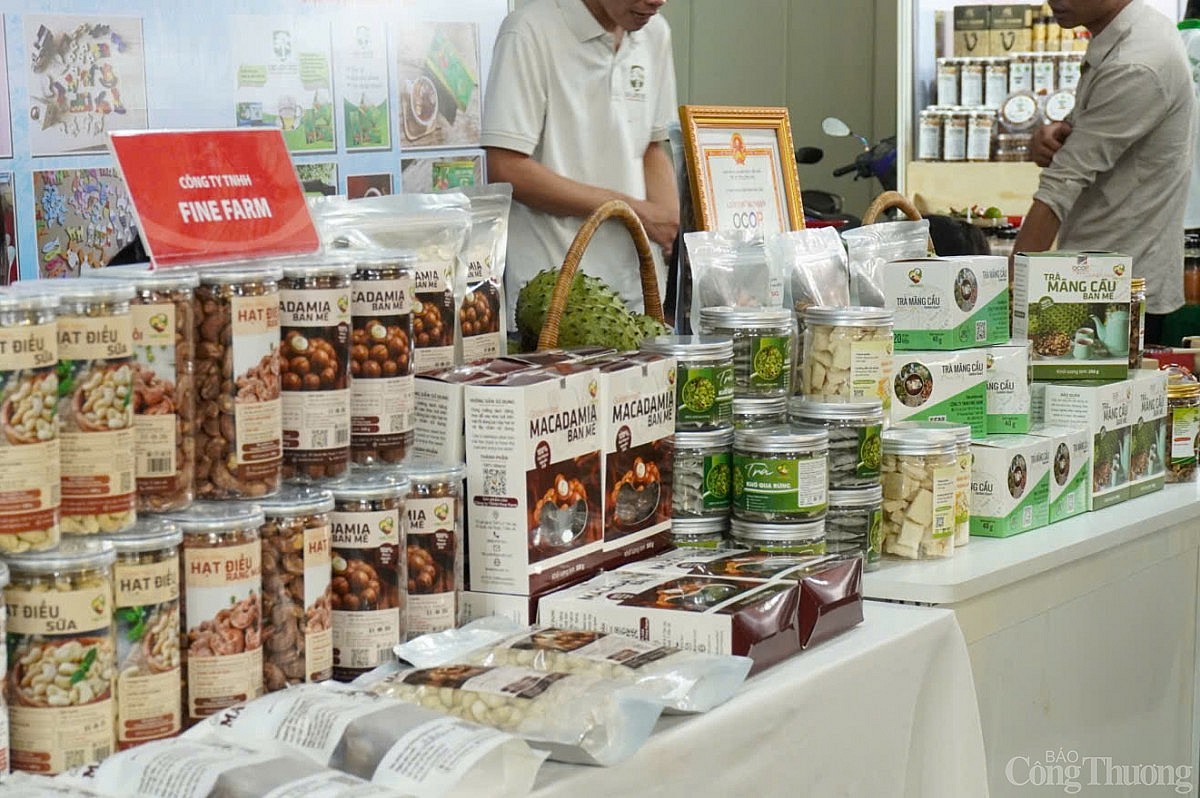 TP. Hồ Chí Minh: Hàng nghìn đặc sản vùng miền quy tụ tại hội nghị kết nối cung cầu