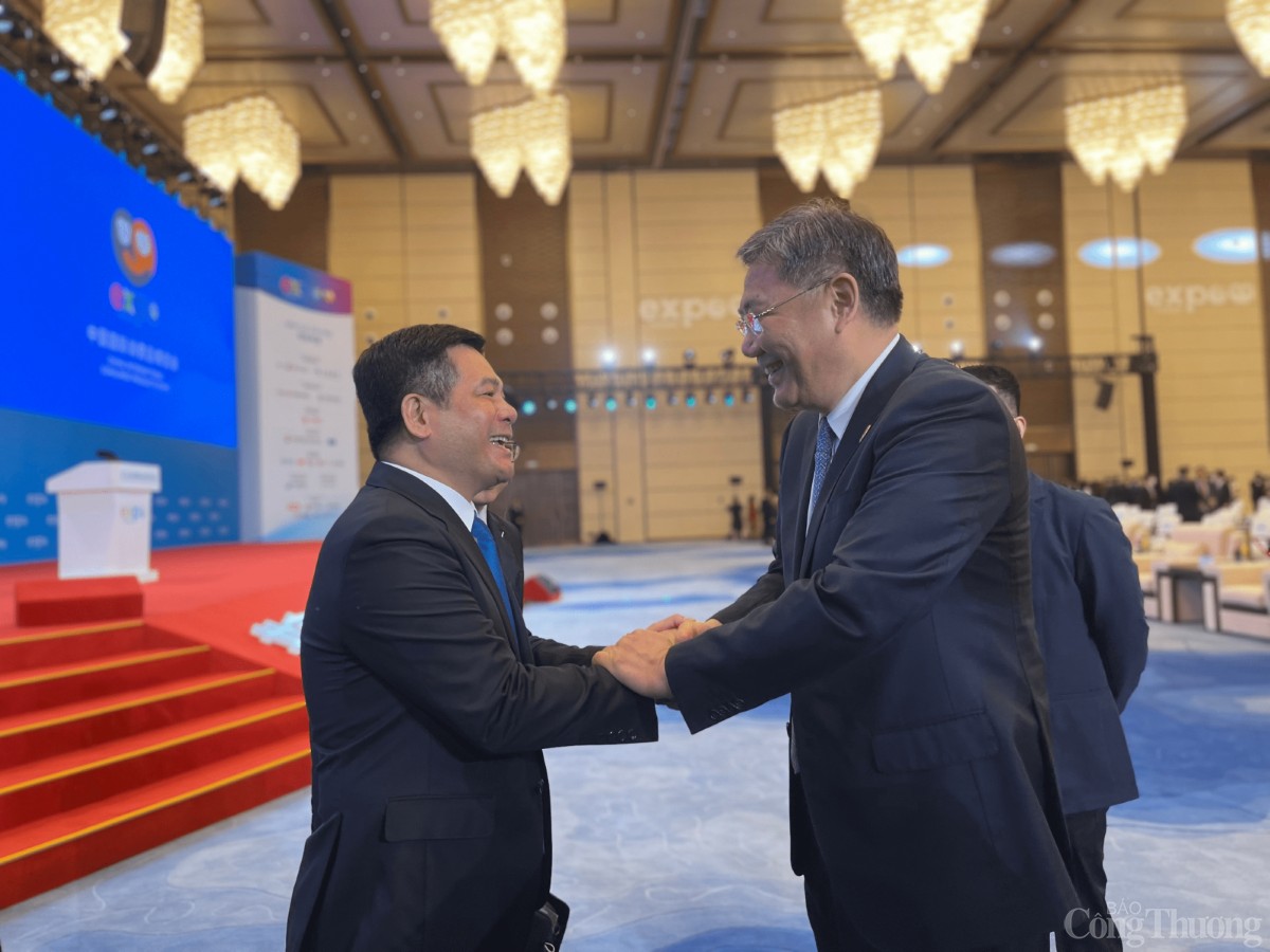 Hợp tác thương mại Việt Nam - Trung Quốc: Động lực phát triển thực chất và hiệu quả Hợp tác thương mại Việt Nam - Trung Quốc: Động lực phát triển thực chất và hiệu quả