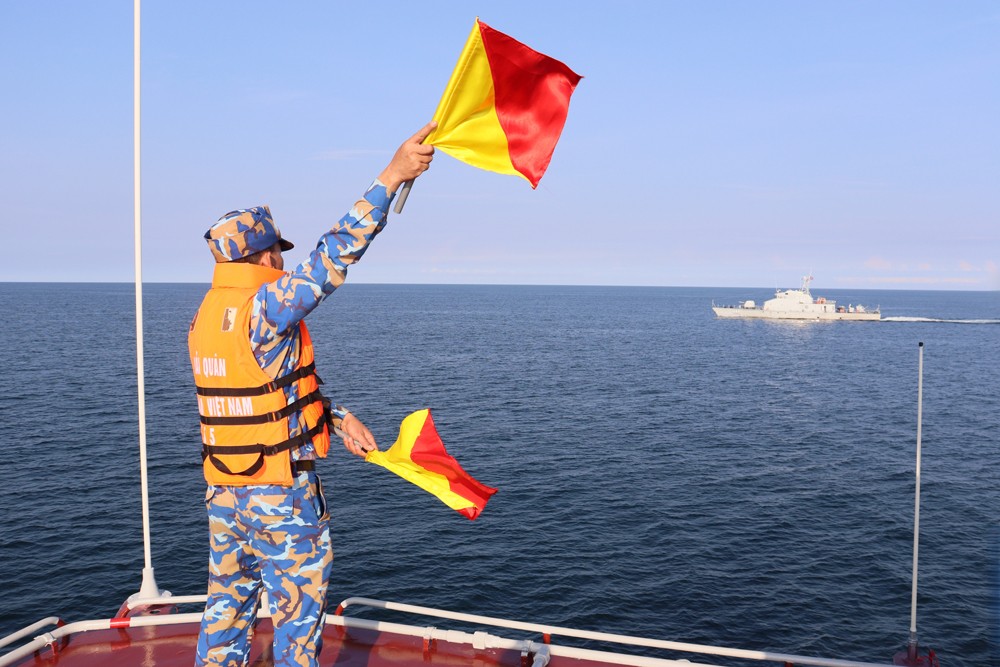 Hải quân Việt Nam – Campuchia tuần tra chung lần thứ 76 Hải quân Việt Nam – Campuchia tuần tra chung lần thứ 76