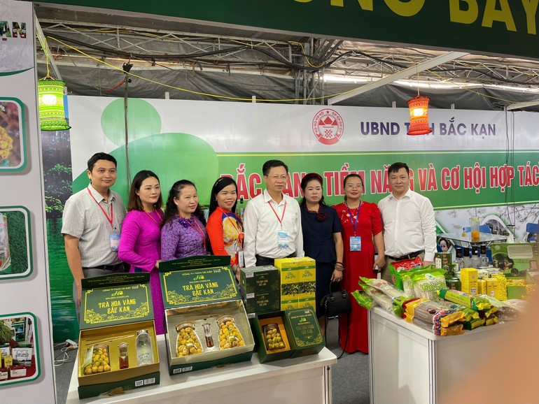 Nông sản Bắc Kạn tham dự hội nghị kết nối cung cầu giữa TP. Hồ Chí Minh và các tỉnh, thành Nông sản Bắc Kạn tham dự hội nghị kết nối cung cầu giữa TP. Hồ Chí Minh và các tỉnh, thành