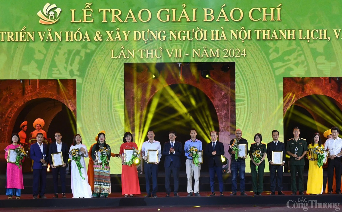 Lễ trao Giải báo chí về phát triển văn hóa Hà Nội năm 2024 Lễ trao Giải báo chí về phát triển văn hóa Hà Nội năm 2024