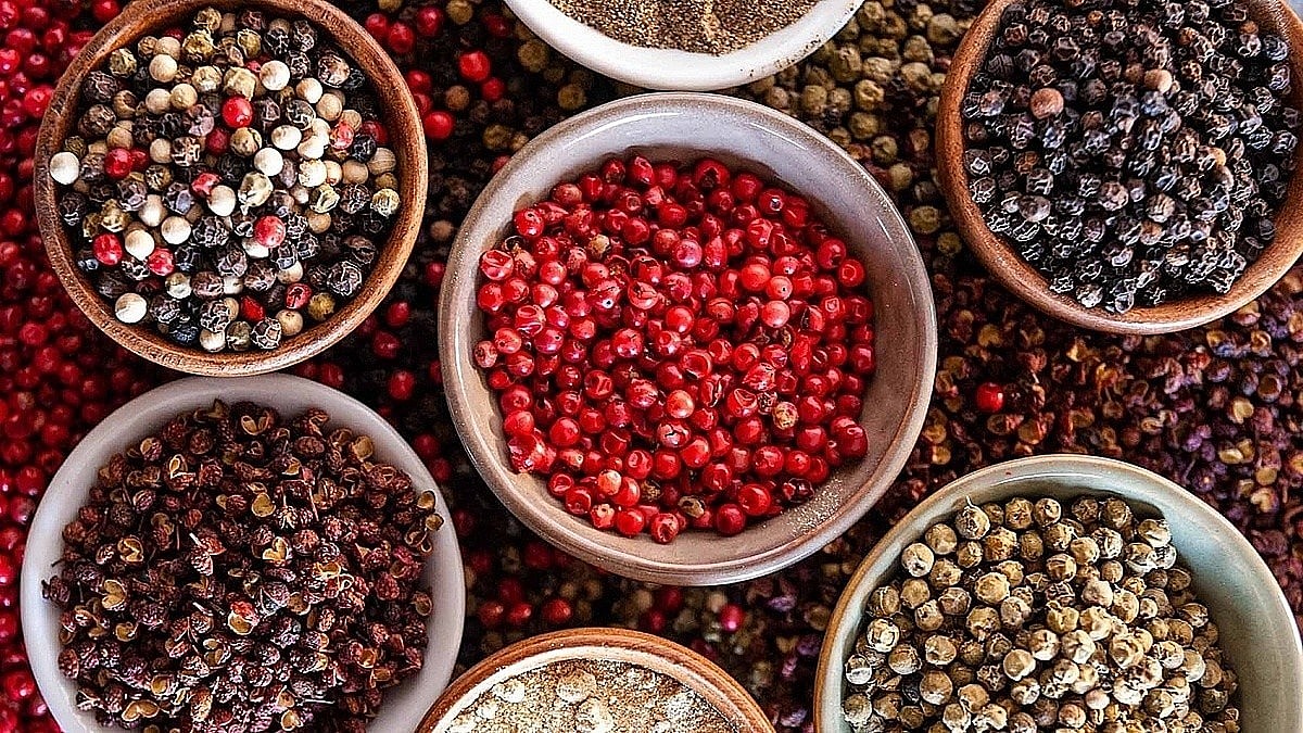 Hiện tại, lượng giao dịch hồ tiêu không nhiều nhưng được kỳ vọng sẽ tăng trong những tháng cuối năm Hiện tại, lượng giao dịch hồ tiêu không nhiều nhưng được kỳ vọng sẽ tăng trong những tháng cuối năm