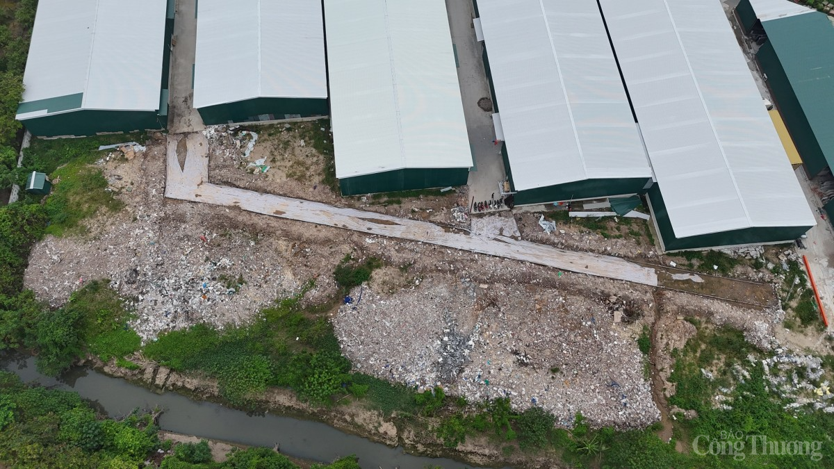 Dự án nhà ở treo 20 năm bị ‘hô biến’ thành nhà xưởng rộng hàng chục nghìn m2