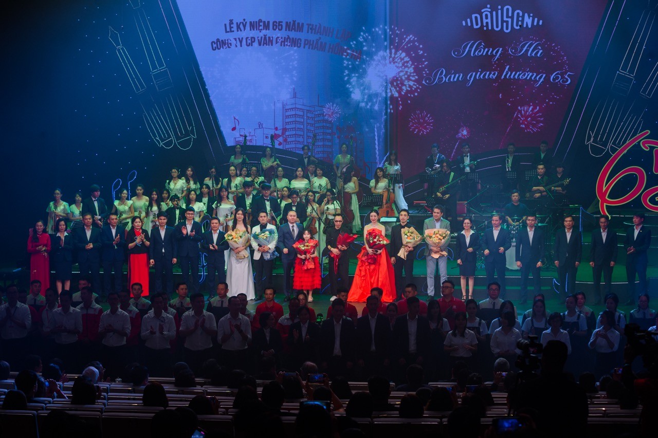 Văn phòng phẩm Hồng Hà: Phát huy giá trị thương hiệu từ quá khứ đến tương lai