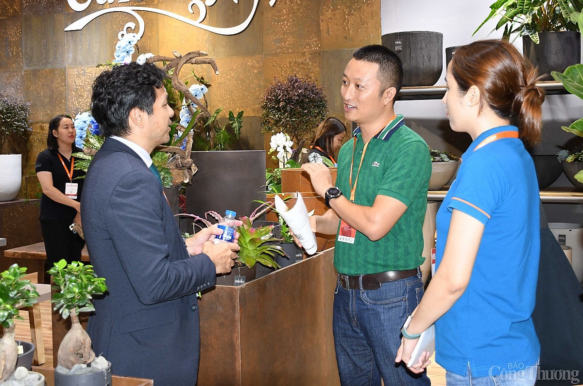 Hơn 500 gian hàng tham dự Triển lãm nội thất và xây dựng Việt Nam