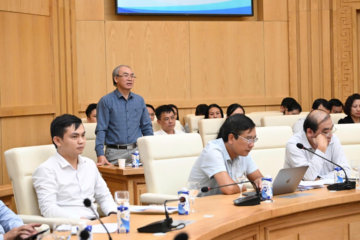 Ông Trần Ngọc Năm - Phó Tổng giám đốc Tập đoàn xăng dầu Ông Trần Ngọc Năm - Phó Tổng giám đốc Tập đoàn xăng dầu