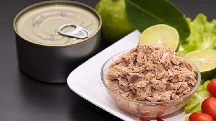 Xuất khẩu cá ngừ đóng hộp sang Mỹ và EU liên tục sụt giảm Xuất khẩu cá ngừ đóng hộp sang Mỹ và EU liên tục sụt giảm