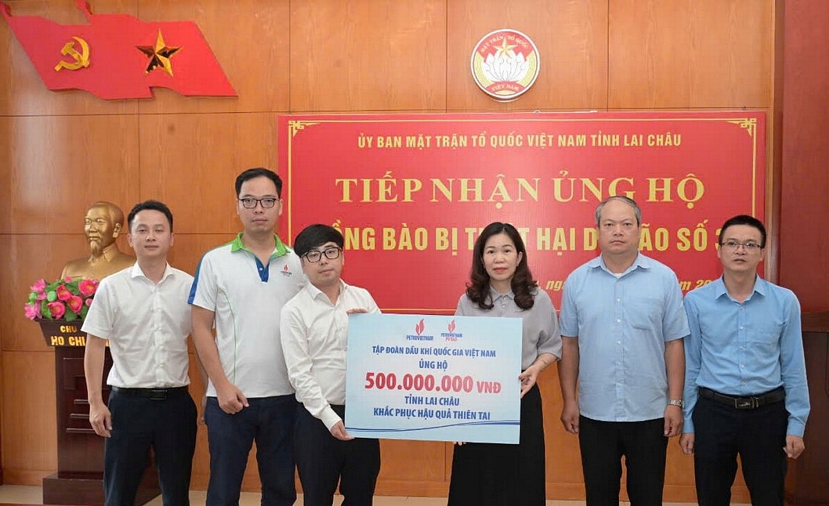 PV GAS kịp thời hỗ trợ đồng bào miền Bắc bị ảnh hưởng bởi siêu bão Yagi PV GAS kịp thời hỗ trợ đồng bào miền Bắc bị ảnh hưởng bởi siêu bão Yagi