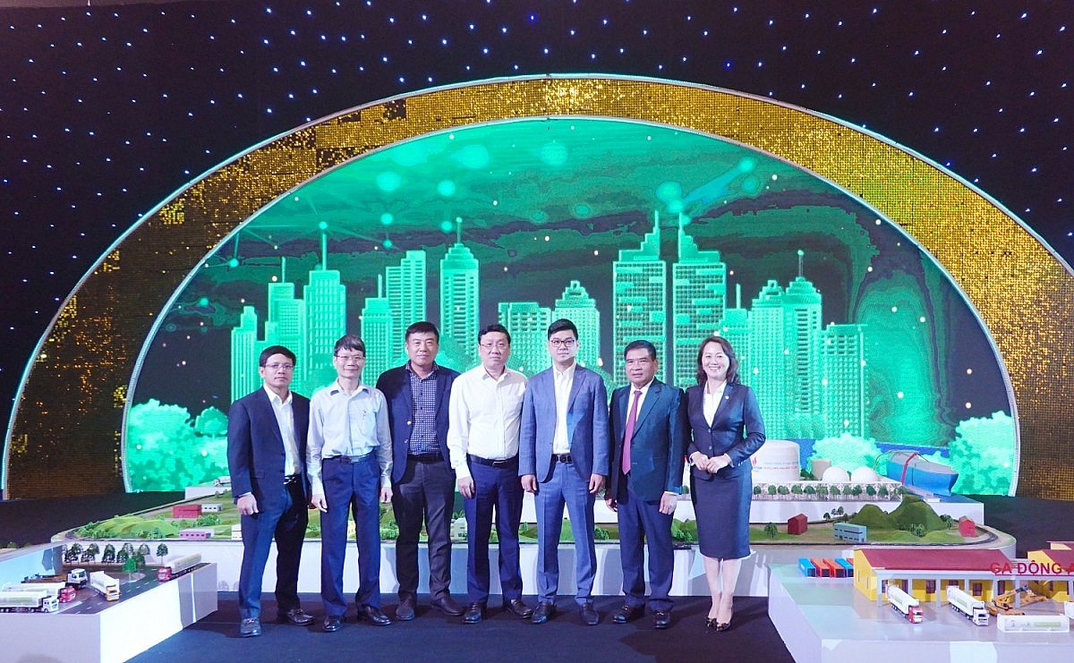 Đại diện Lãnh đạo PV GAS tham dự Hội nghị Đại diện Lãnh đạo PV GAS tham dự Hội nghị