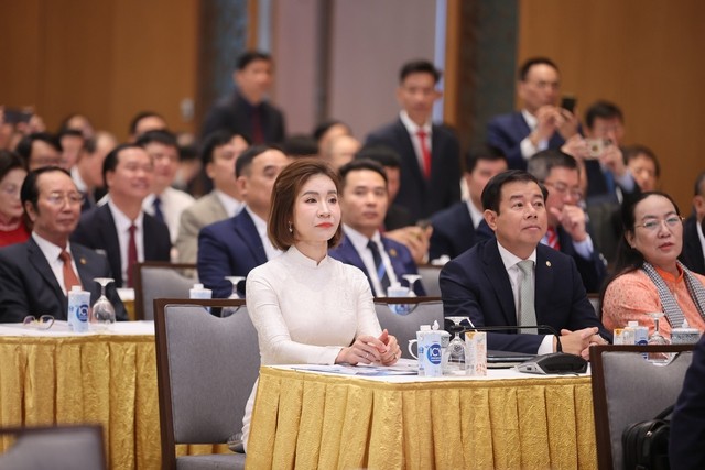 undefined Chủ tịch Viettel: Doanh nghiệp cần 'điểm tựa' khi đầu tư ra nước ngoài