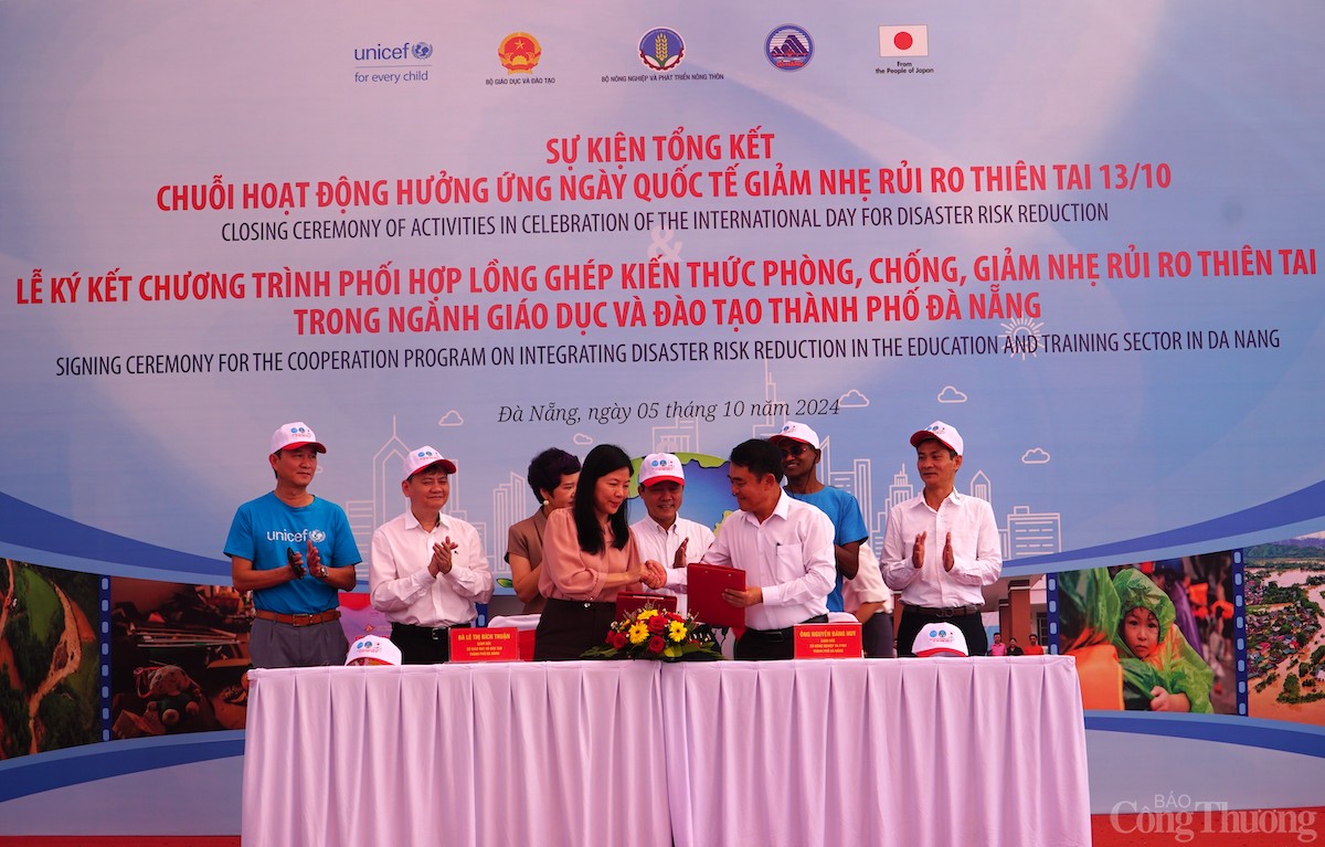 Sở Nông nghiệp và Phát triển nông thôn TP. Đà Nẵng và Sở Giáo dục và Đào tạo thành phố đã ký kết Chương trình phối hợp lồng ghép kiến thức phòng, chống, giảm nhẹ thiên tai trong ngành giáo dục và đào tạo giai đoạn 2024-2029 Sở Nông nghiệp và Phát triển nông thôn TP. Đà Nẵng và Sở Giáo dục và Đào tạo thành phố đã ký kết Chương trình phối hợp lồng ghép kiến thức phòng, chống, giảm nhẹ thiên tai trong ngành giáo dục và đào tạo giai đoạn 2024-2029