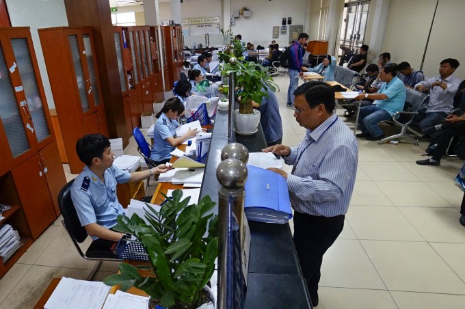 Cục Hải quan TP. Hồ Chí Minh tạm dừng thủ tục hải quan đối với cánghie·c doanh Cục Hải quan TP. Hồ Chí Minh tạm dừng thủ tục hải quan đối với cánghie·c doanh