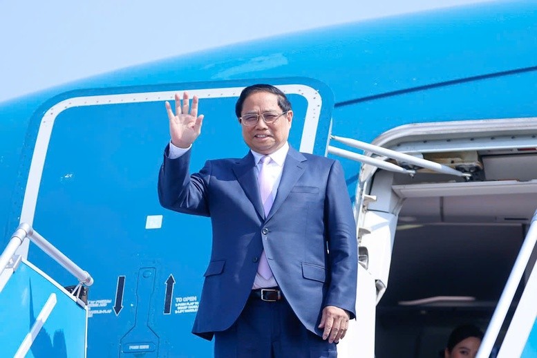 Thủ tướng Phạm Minh Chính lên đường sang Lào tham dự Hội nghị cấp cao ASEAN lần thứ 44, 45 Thủ tướng Phạm Minh Chính lên đường sang Lào tham dự Hội nghị cấp cao ASEAN lần thứ 44, 45