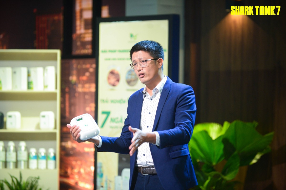 Từ cậu bé chăn bò đến hành trình khởi nghiệp trong thị trường mùi hương của Startup Nada Oils Từ cậu bé chăn bò đến hành trình khởi nghiệp trong thị trường mùi hương của Startup Nada Oils