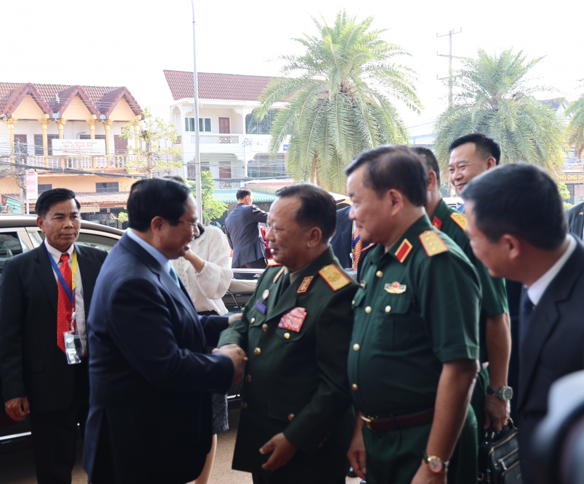 Bộ trưởng Nguyễn Hồng Diên tháp tùng Thủ tướng Phạm Minh Chính thăm, làm việc tại Star Telecom Bộ trưởng Nguyễn Hồng Diên tháp tùng Thủ tướng Phạm Minh Chính thăm, làm việc tại Star Telecom