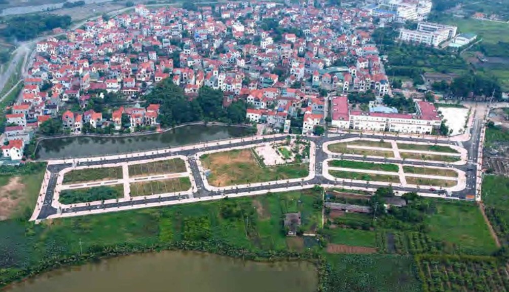 Vẫn còn một số bất cập trong đấu giá đất (Ảnh: baochinhphu.vn) Vẫn còn một số bất cập trong đấu giá đất (Ảnh: baochinhphu.vn)