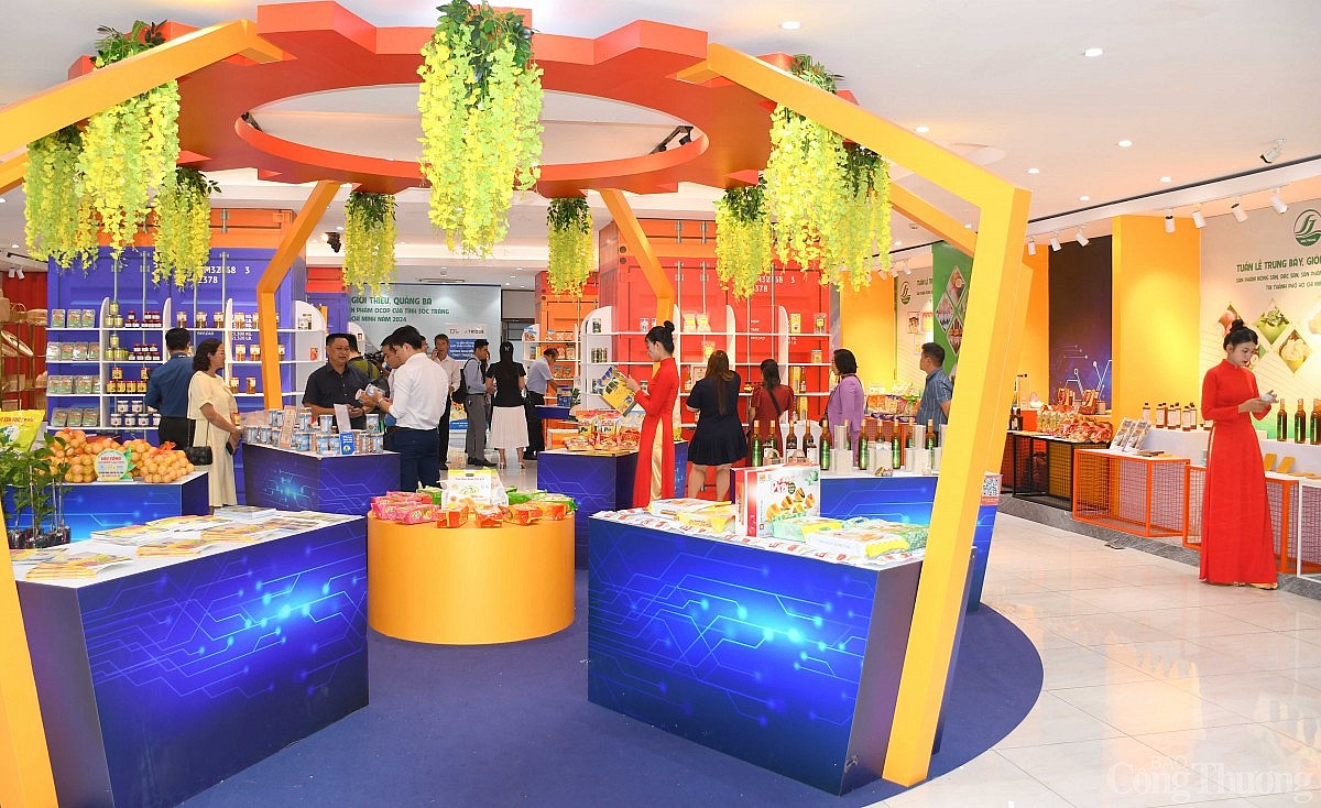 Khai mạc Tuần lễ giới thiệu các sản phẩm OCOP, nông đặc sản của Sóc Trăng tại TP. Hồ Chí Minh