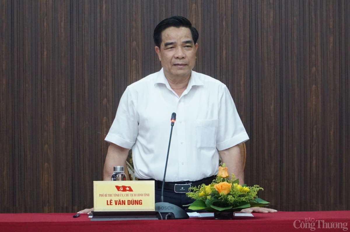 Chủ tịch UBND tỉnh Quảng Nam Lê Văn Dũng Chủ tịch UBND tỉnh Quảng Nam Lê Văn Dũng