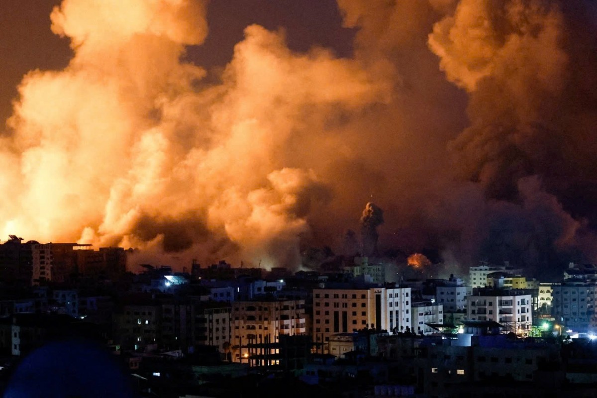 Khói bốc lên sau một cuộc không kích của Israel vào dải Gaza tháng 10/2023. Nguồn: Reuters Khói bốc lên sau một cuộc không kích của Israel vào dải Gaza tháng 10/2023. Nguồn: Reuters
