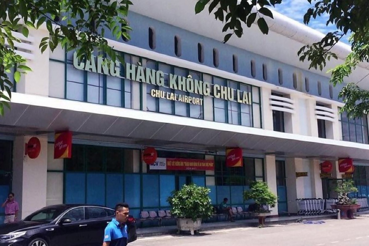 Tập đoàn Adani (Ấn Độ) và Vietjet đang nghiên cứu tiền khả thi đầu tư sân bay Chu Lai (tỉnh Quảng Nam) Tập đoàn Adani (Ấn Độ) và Vietjet đang nghiên cứu tiền khả thi đầu tư sân bay Chu Lai (tỉnh Quảng Nam)