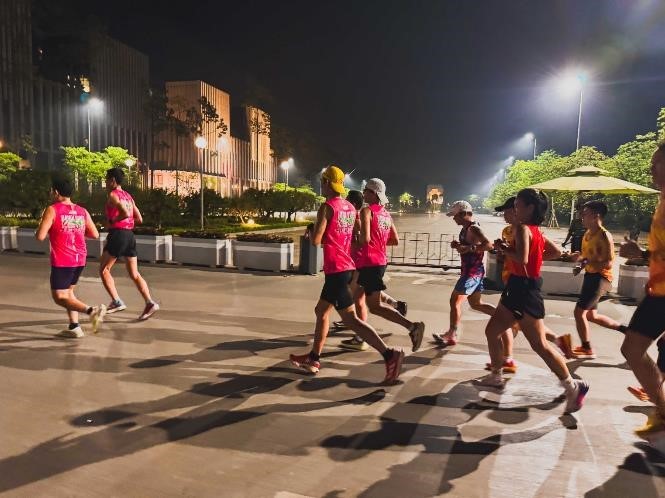 Pacer trải nghiệm cung đường VPBank International Marathon 2024 Pacer trải nghiệm cung đường VPBank International Marathon 2024