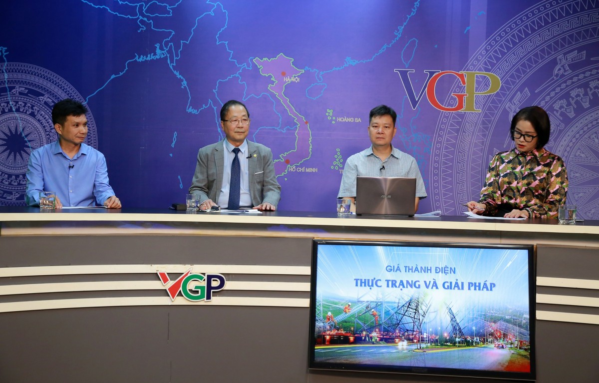 Các diễn giả tham gia toạ đàm Các diễn giả tham gia toạ đàm