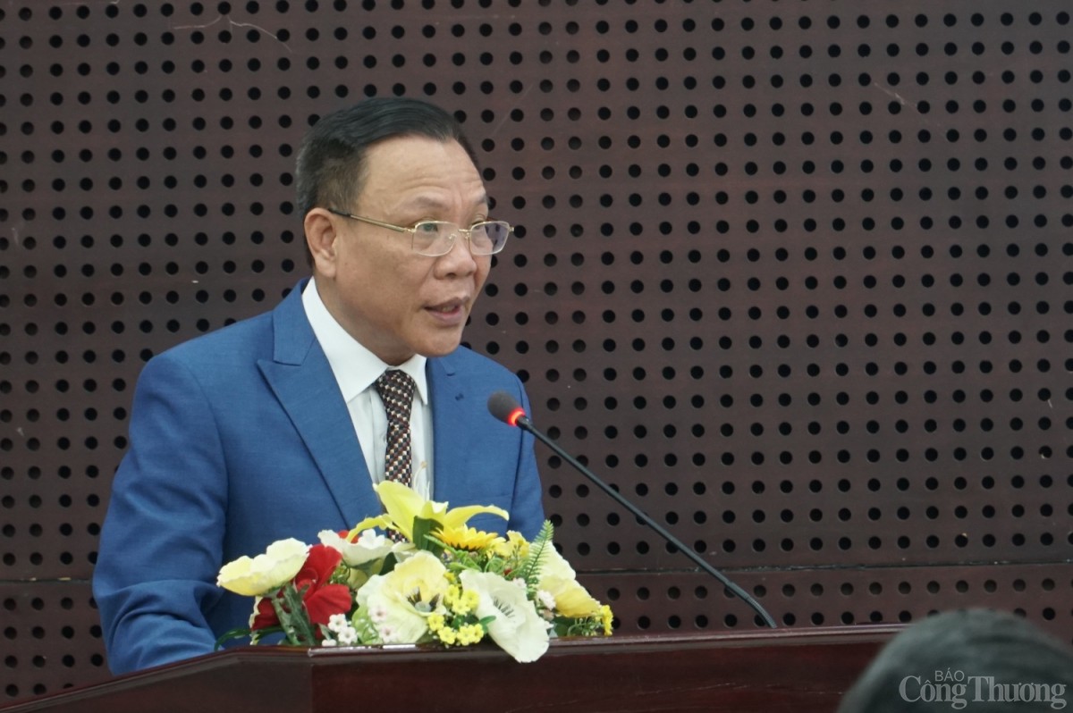 Ông Nguyễn Văn Trừ - Phó Giám đốc Sở Công Thương TP. Đà Nẵng Ông Nguyễn Văn Trừ - Phó Giám đốc Sở Công Thương TP. Đà Nẵng