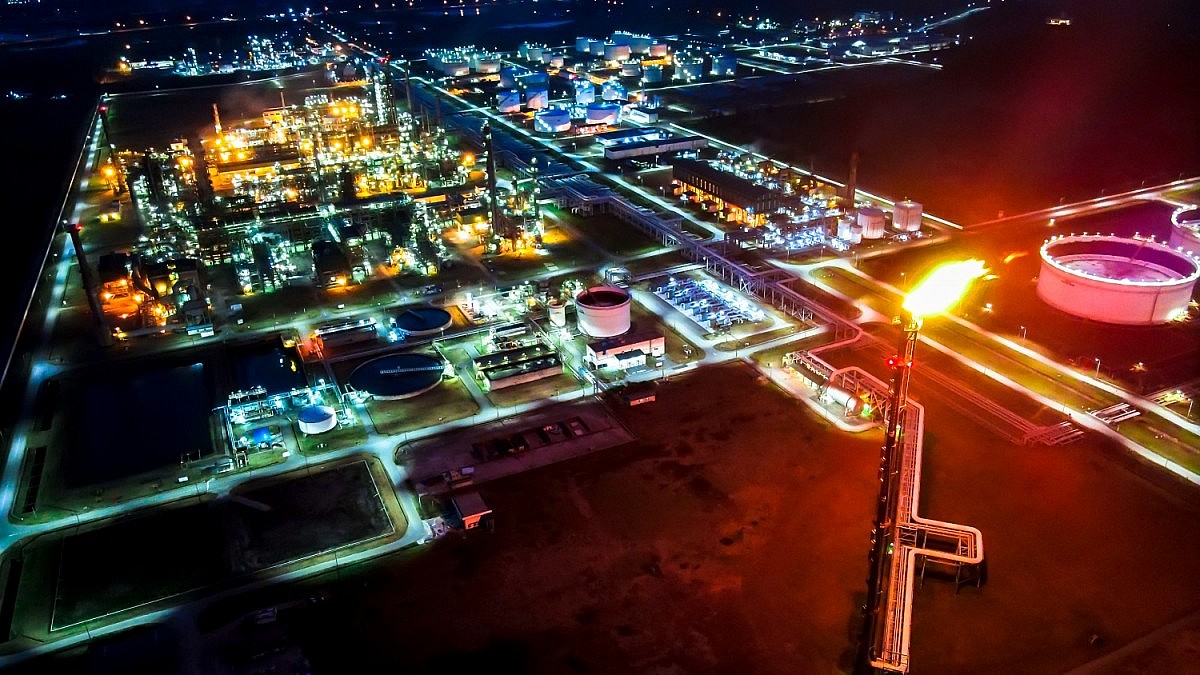 BSR cũng đề ra định hướng phát triển NMLD Dung Quất trở thành 1 nhà máy thông minh và giảm phát thải BSR cũng đề ra định hướng phát triển NMLD Dung Quất trở thành 1 nhà máy thông minh và giảm phát thải