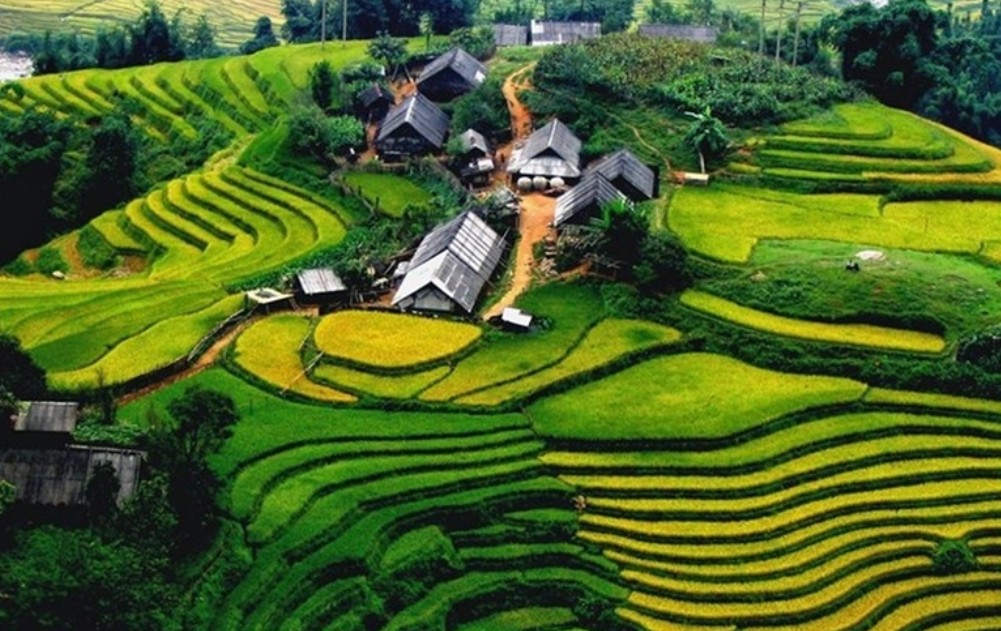 Tập trung phát triển vành đai công nghiệp - đô thị - du lịch Tập trung phát triển vành đai công nghiệp - đô thị - du lịch