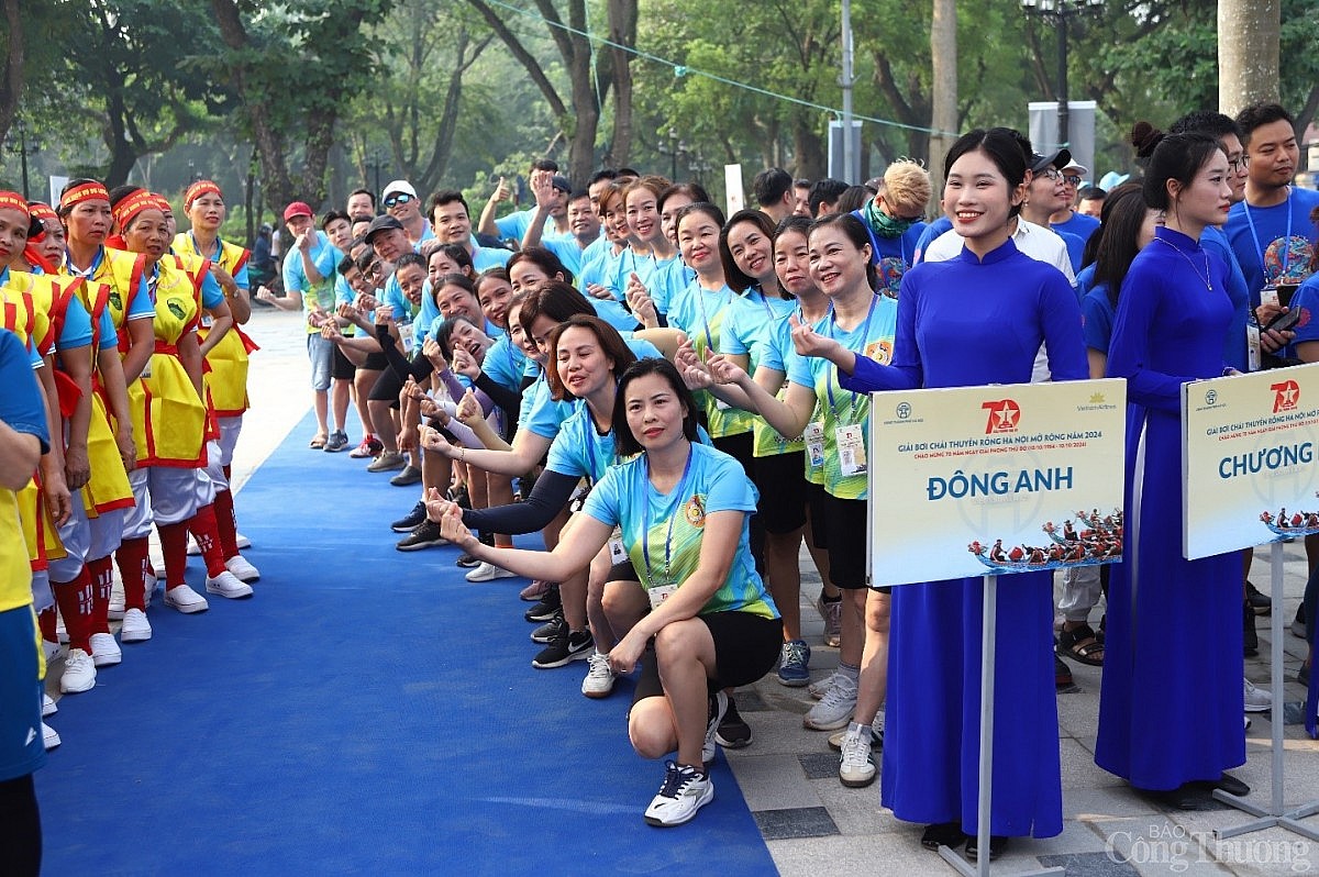 Hơn 800 “tay chèo” tranh tài tại Giải Bơi chải thuyền rồng Hà Nội mở rộng năm 2024 Hơn 800 “tay chèo” tranh tài tại Giải Bơi chải thuyền rồng Hà Nội mở rộng năm 2024