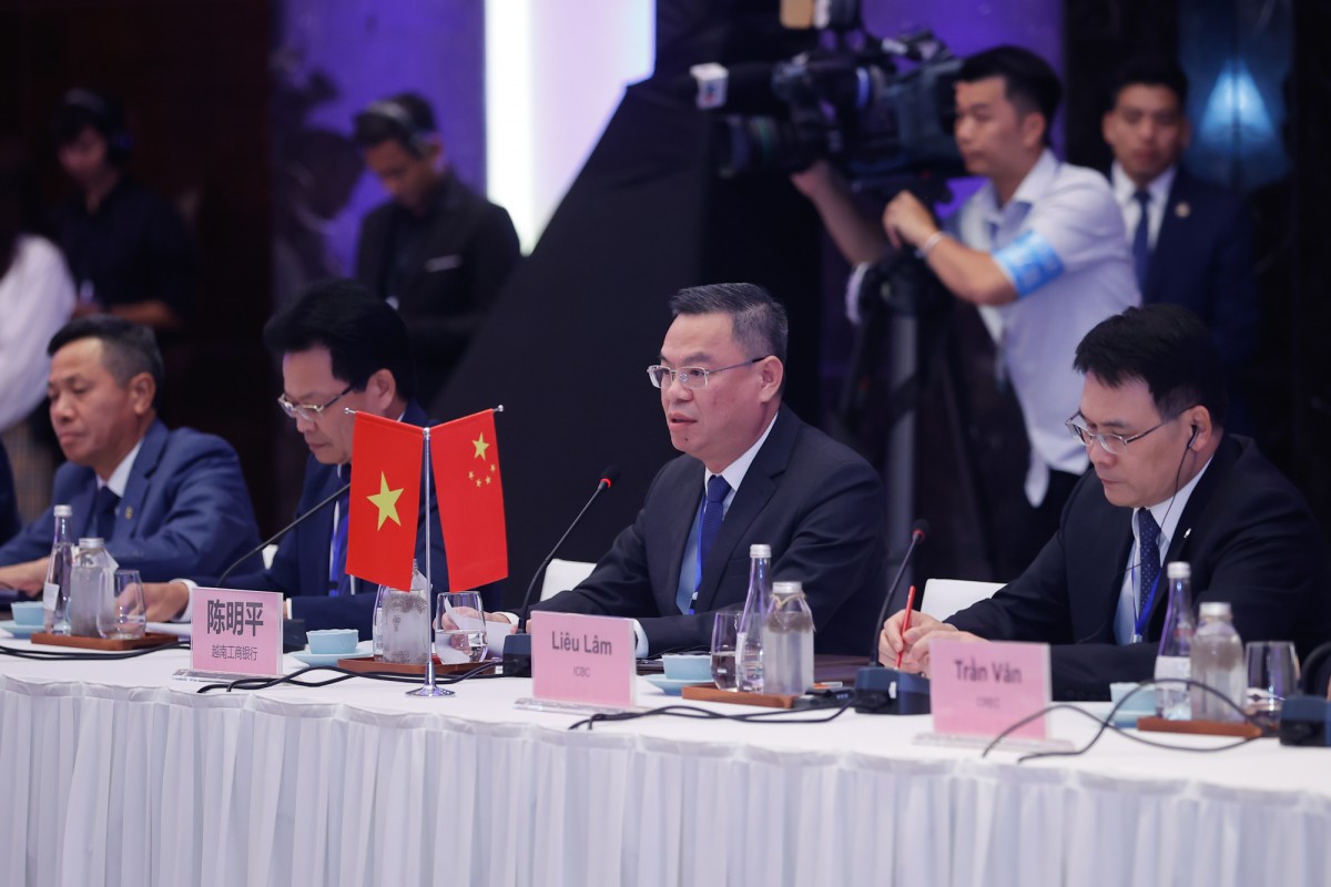 Các doanh nghiệp Trung Quốc chia sẻ tại Toạ đàm - Ảnh: VGP/Nhật Bắc Các doanh nghiệp Trung Quốc chia sẻ tại Toạ đàm - Ảnh: VGP/Nhật Bắc