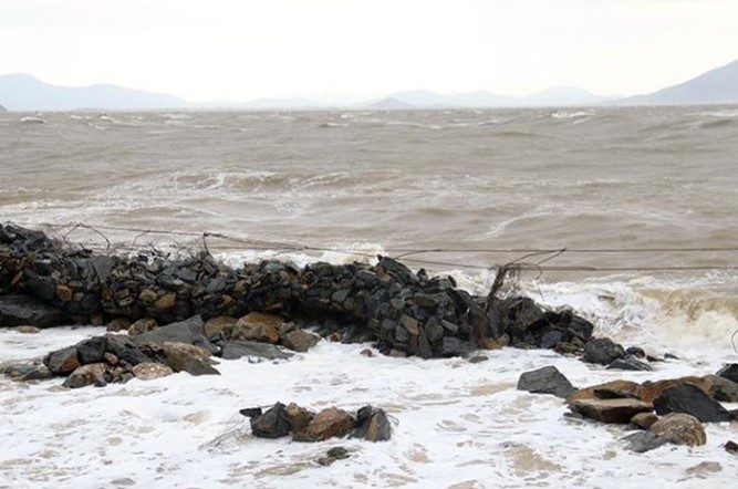 Dự báo thời tiết biển ngày 15/10/2024: …..